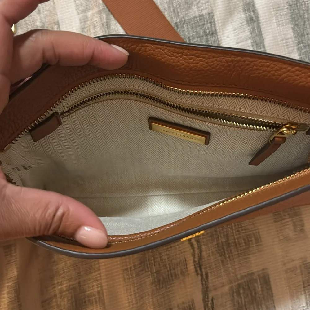 Tory Burch Pebbled Leather Crossbody in Cognac Brown with Gold Logo